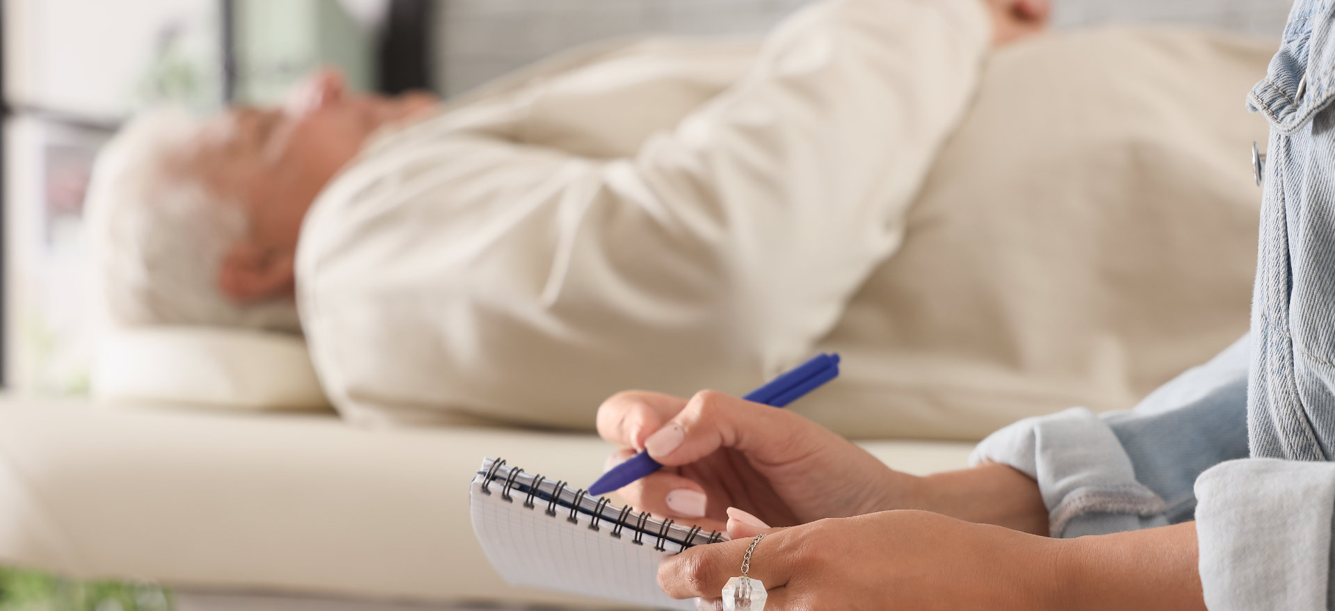 Ellen Booth Hypnotherapist